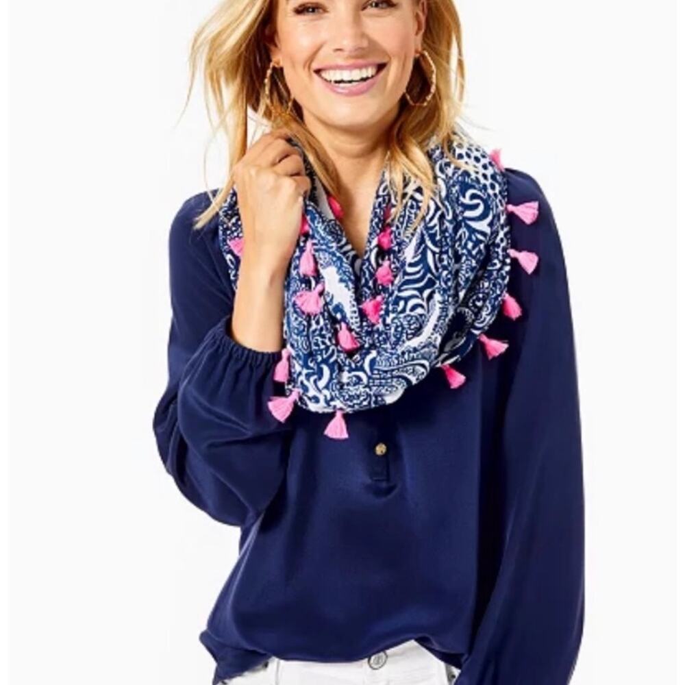 Lilly Pulitzer Resort Infinity Loop Taverna Tile Scarf